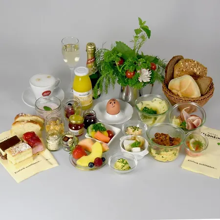 ホテル Waldheimat